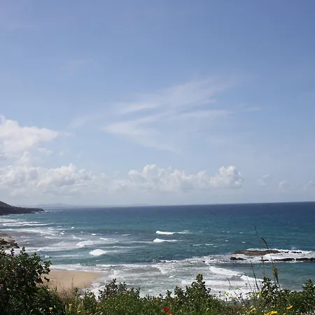 Casa Con Piscina E Vista Mare